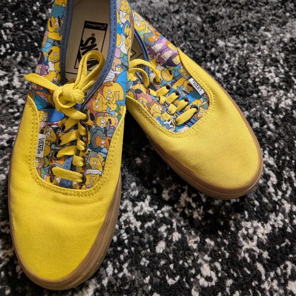 Vans X The Simpsons Sneakers M7.5 W9 NEW